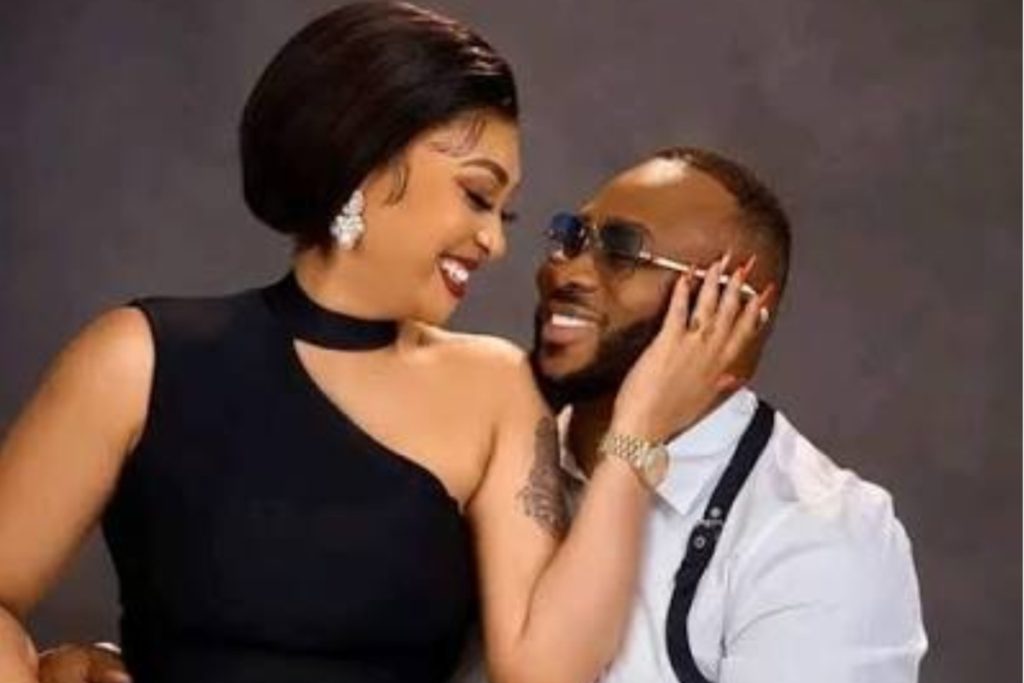 Rosy Meurer Drops Churchill’s Name from Bio During Marital Turmoil Rosy Meurer Drops Churchill's Name from Bio During Marital Turmoil