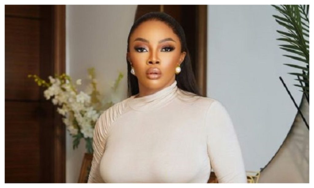 Why Toke Makinwa Believes Women Should Avoid Marriage in Their 20s Why Toke Makinwa Believes Women Should Avoid Marriage in Their 20s